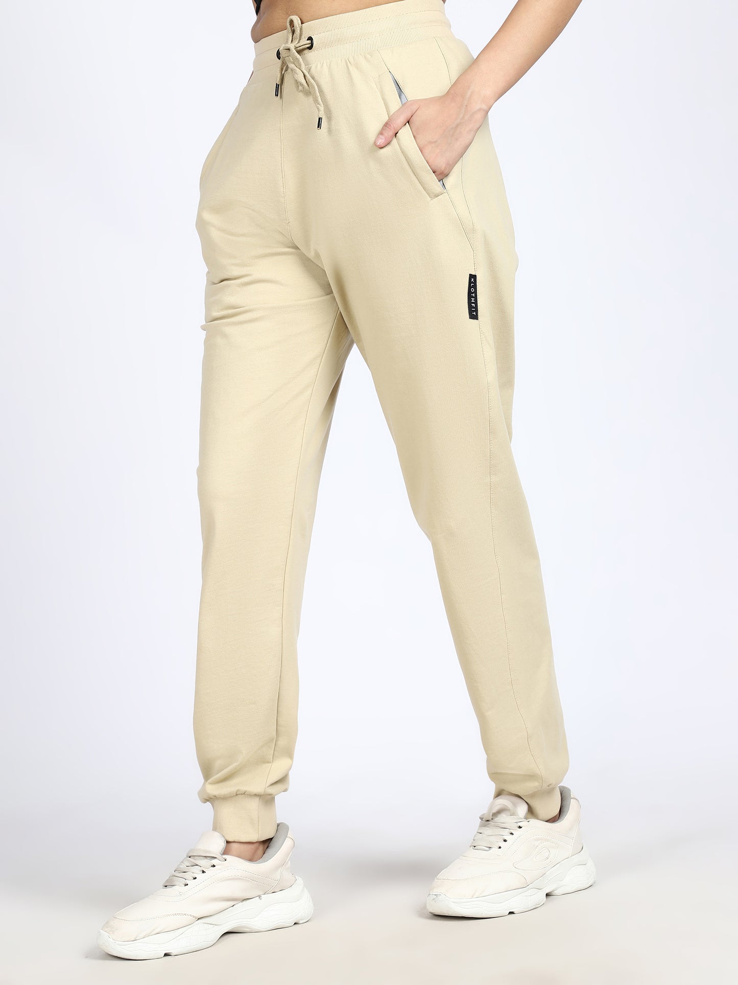 Women Daily Solid Joggers