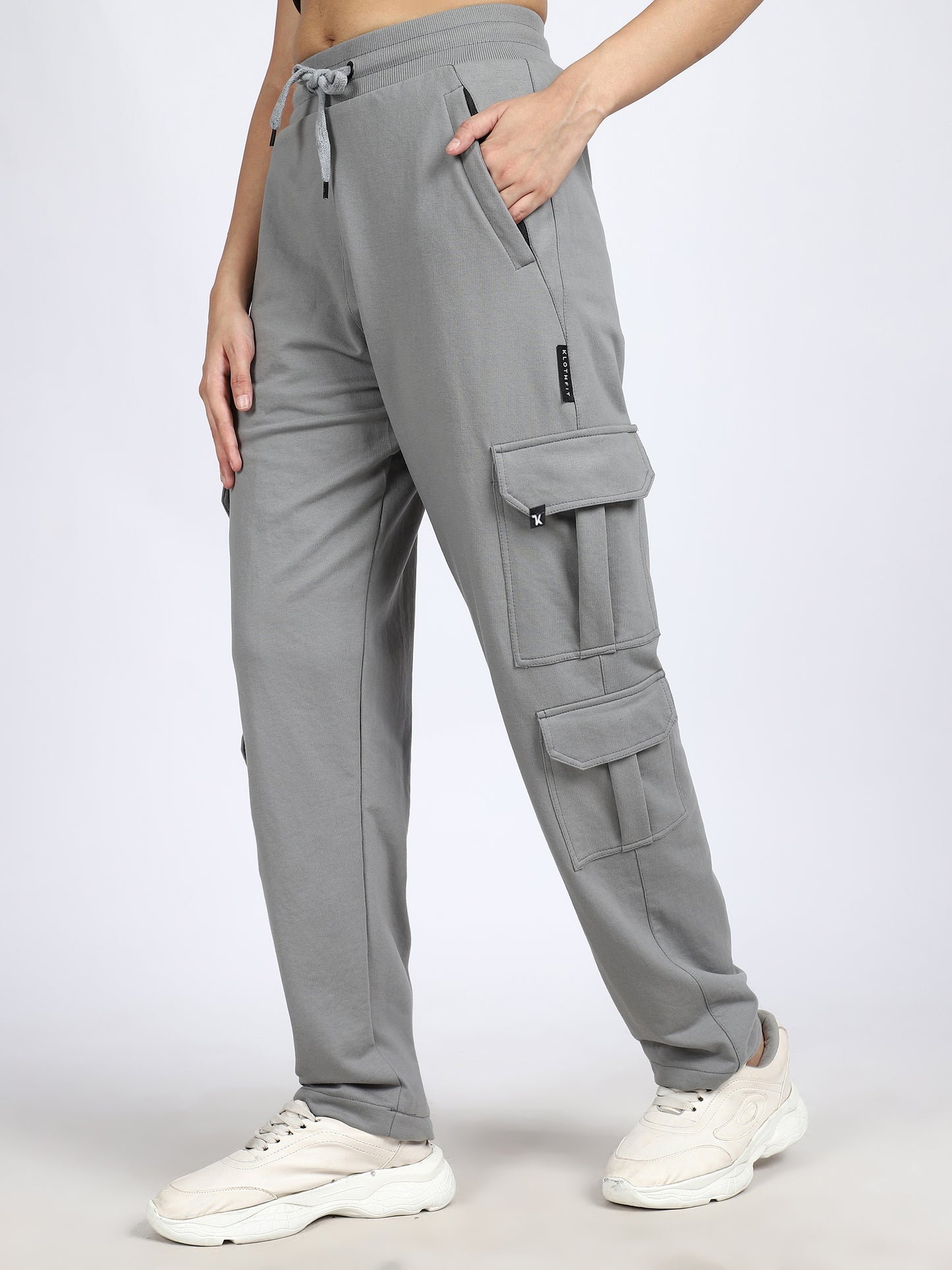 Women Solid Travel Trackpants