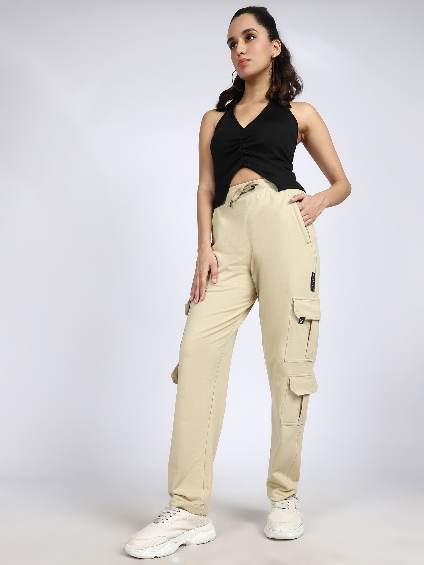 Women Solid Travel Trackpants