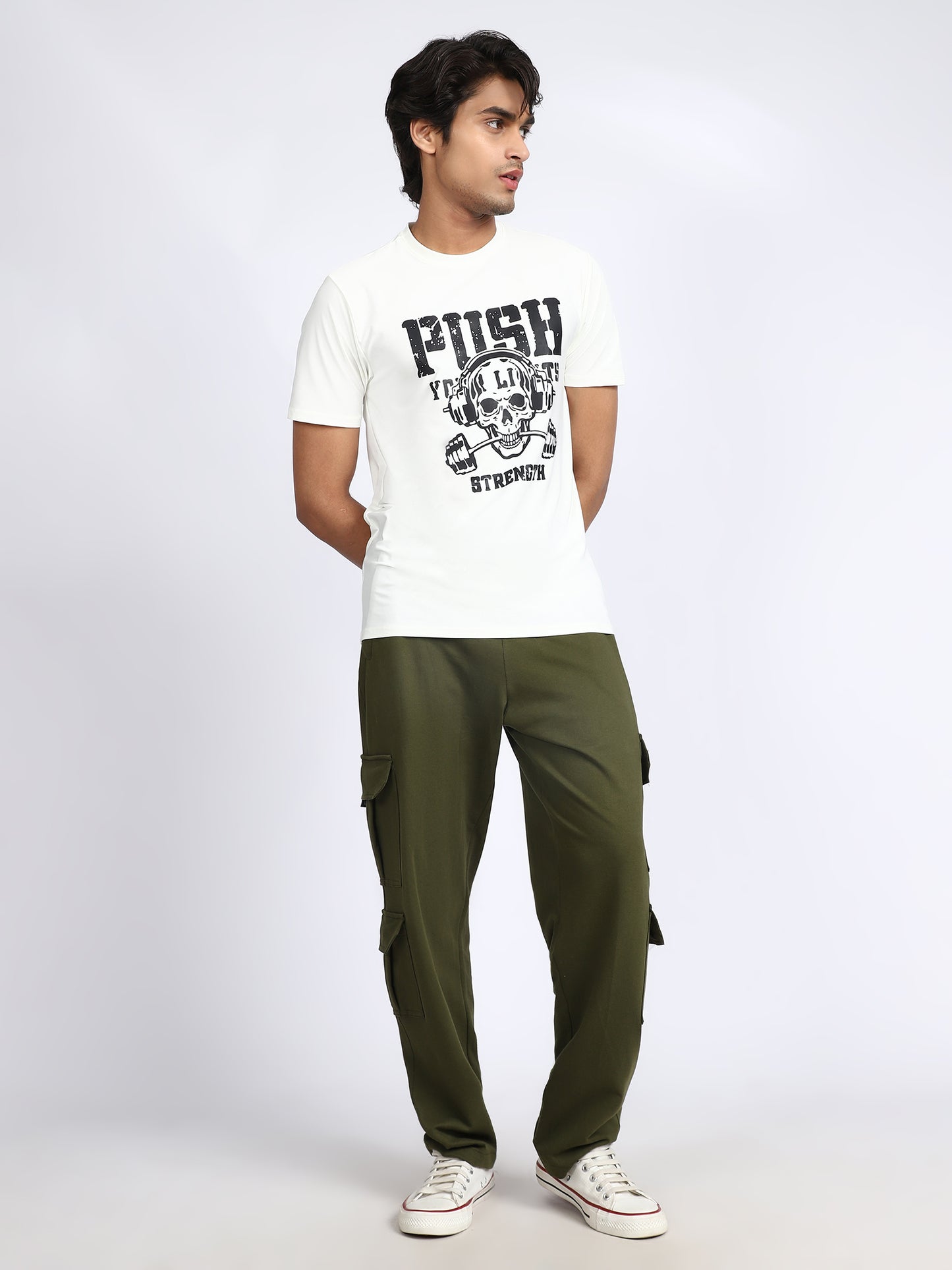 Men Travel Solid Trackpants