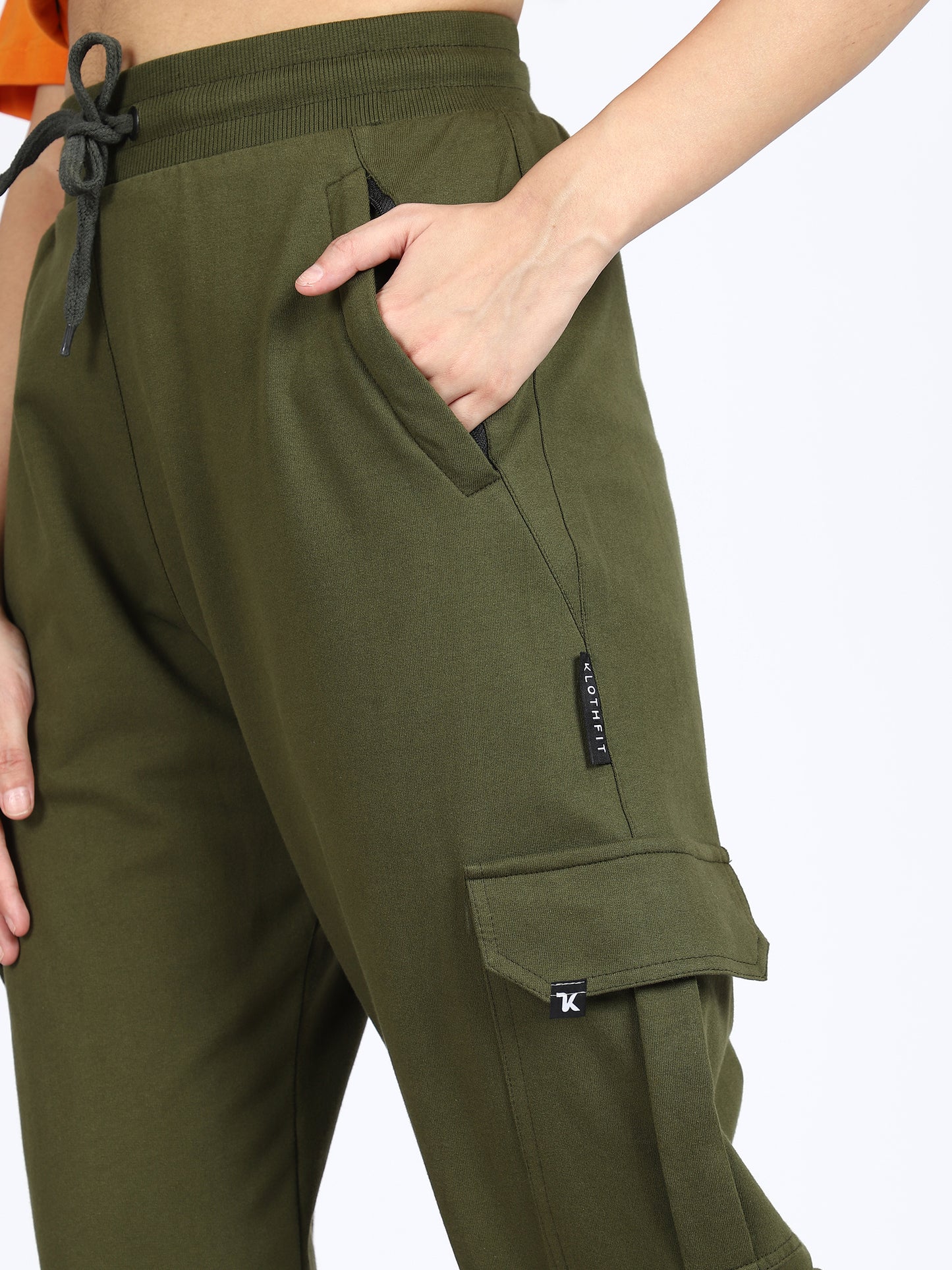 Women Solid Travel Trackpants