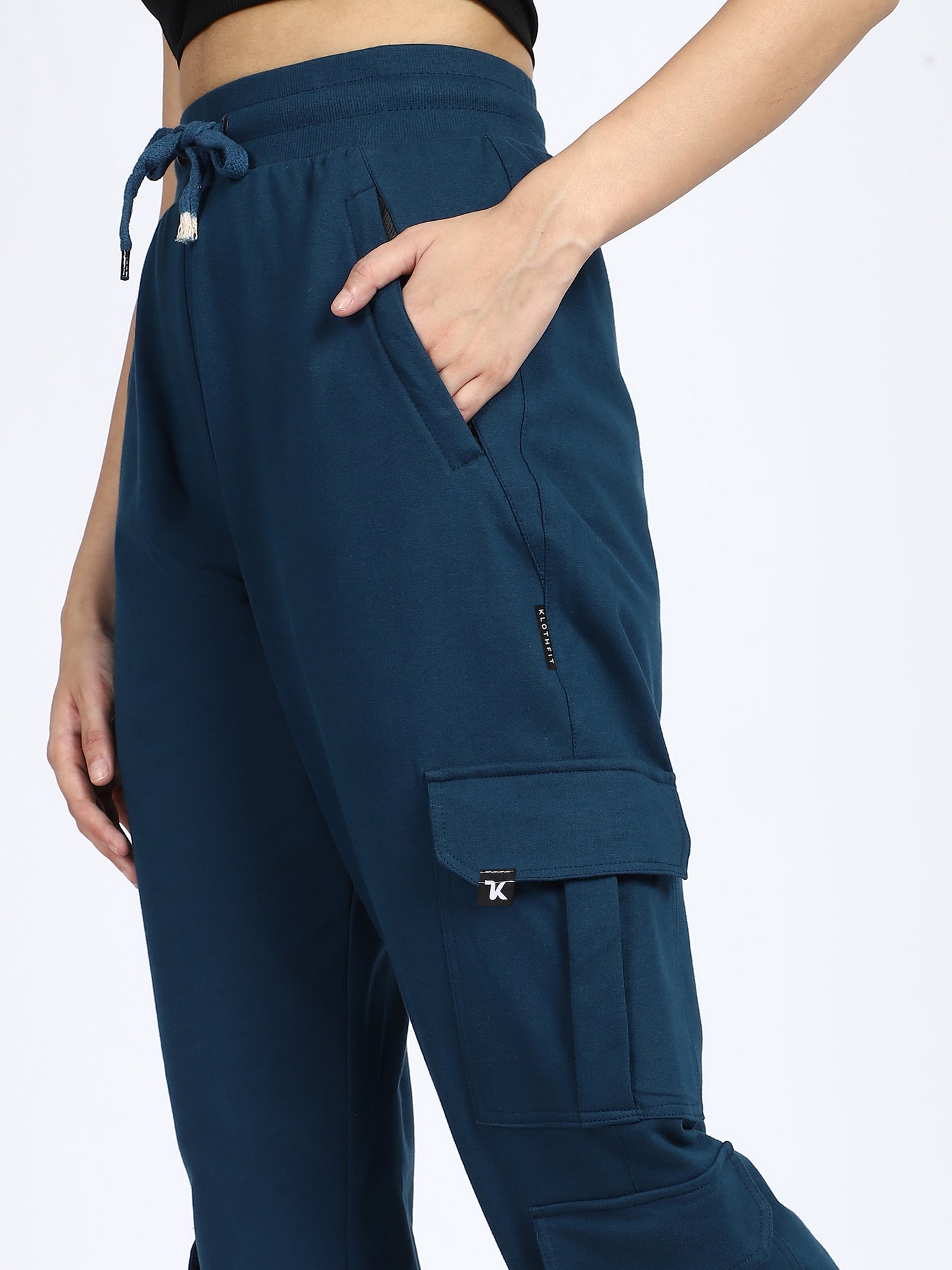 Women Solid Travel Trackpants