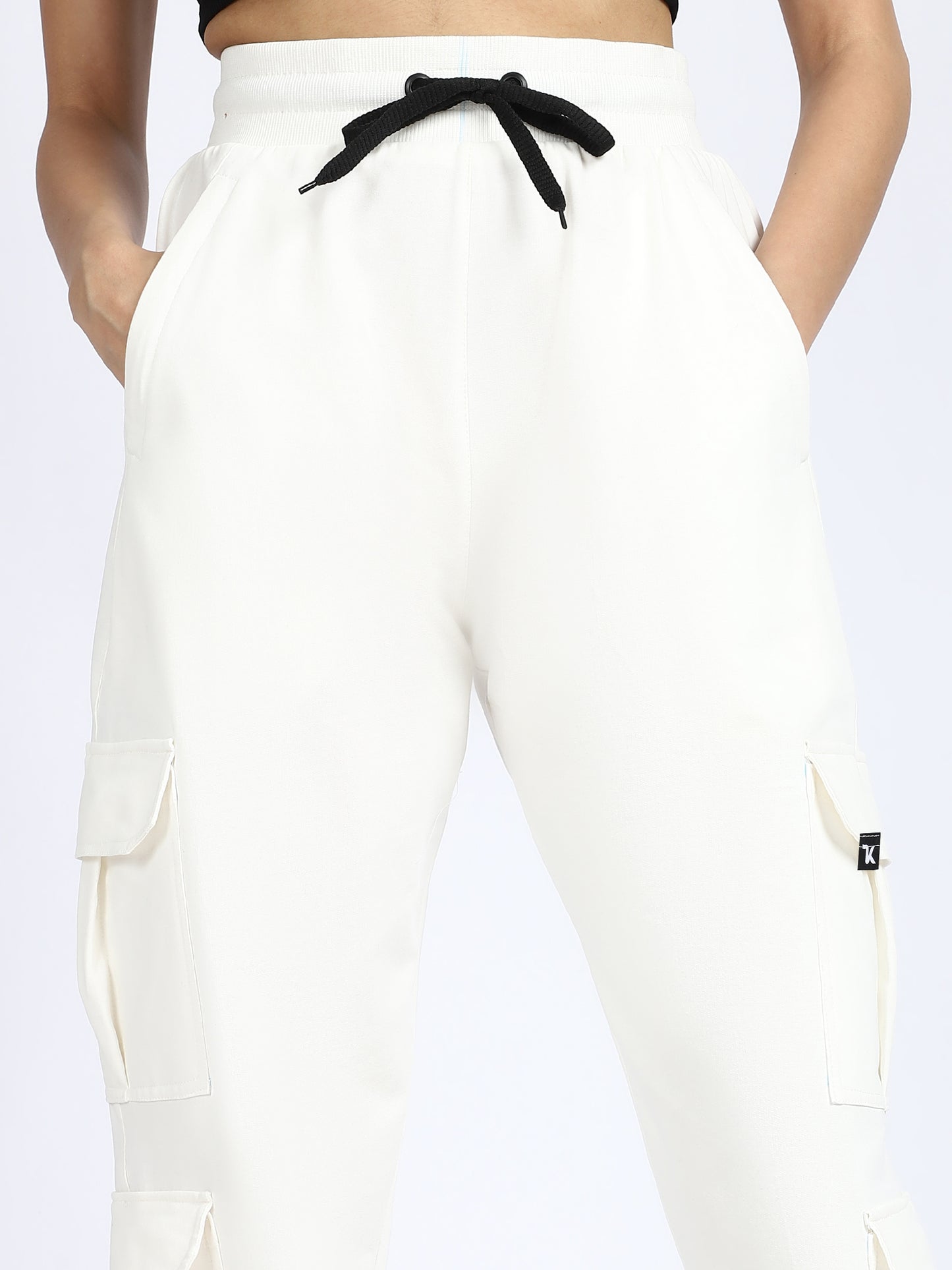 Women Solid Travel Trackpants