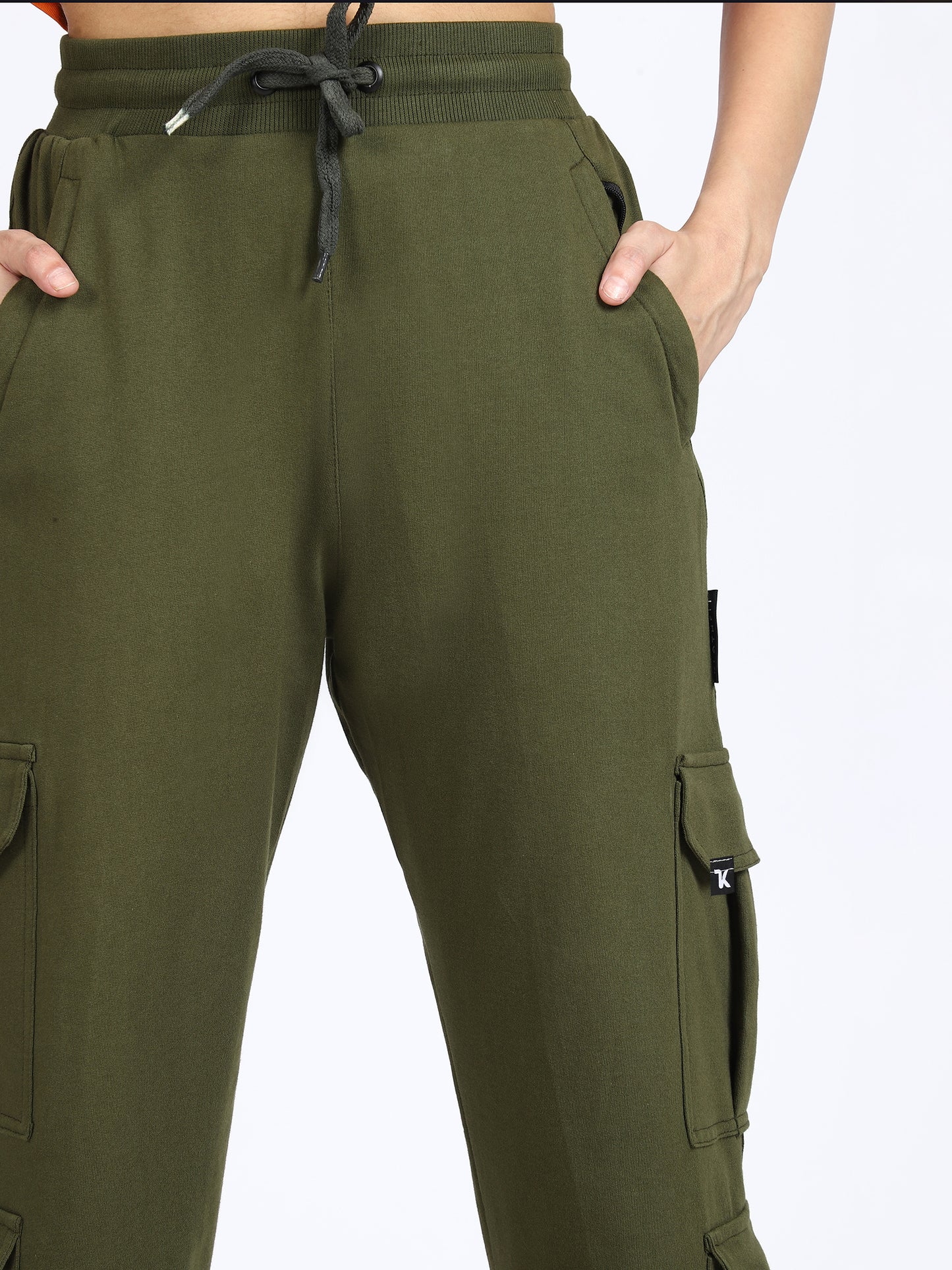 Women Solid Travel Trackpants