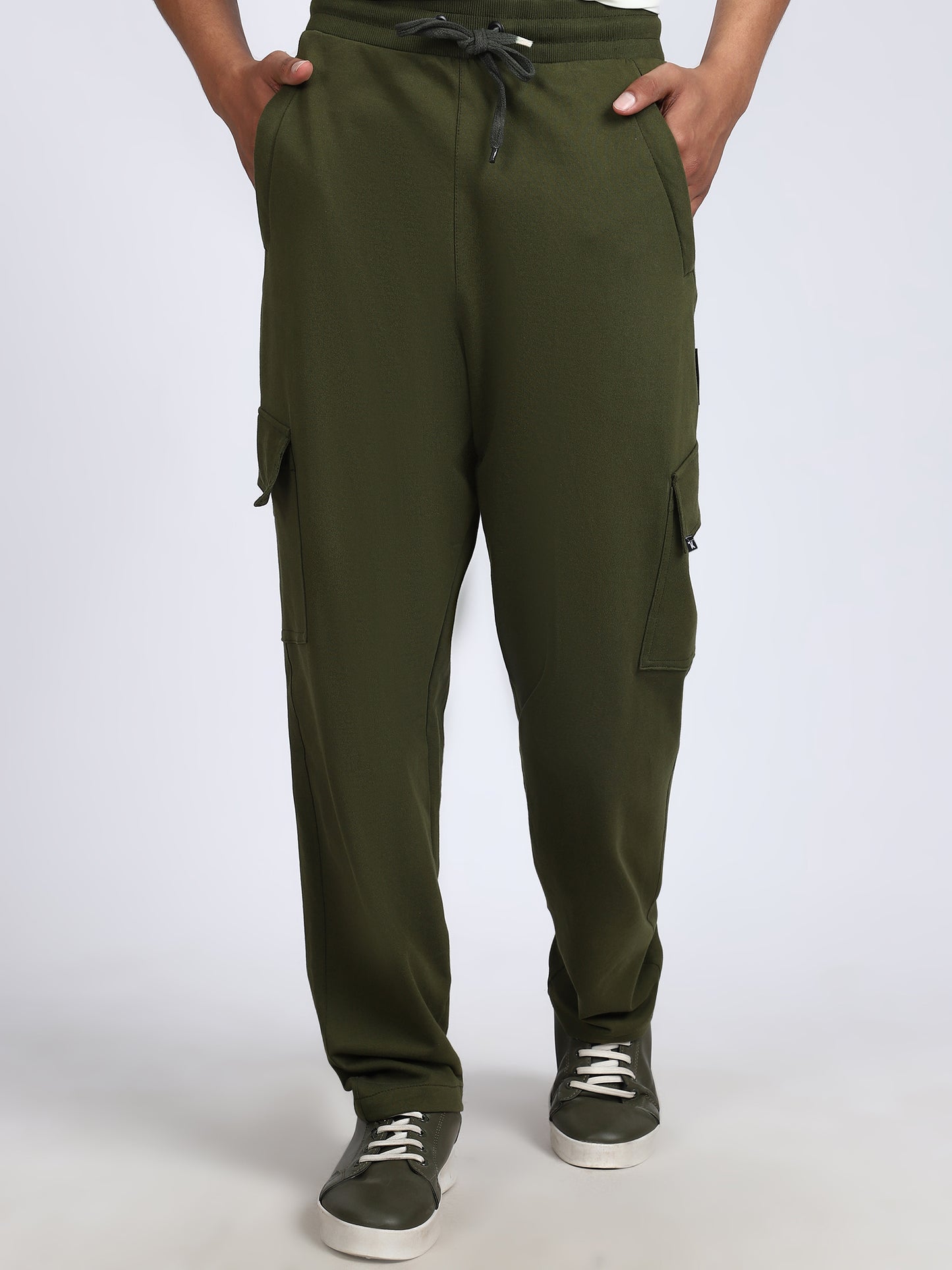 Men Solid Cargo Pants Green