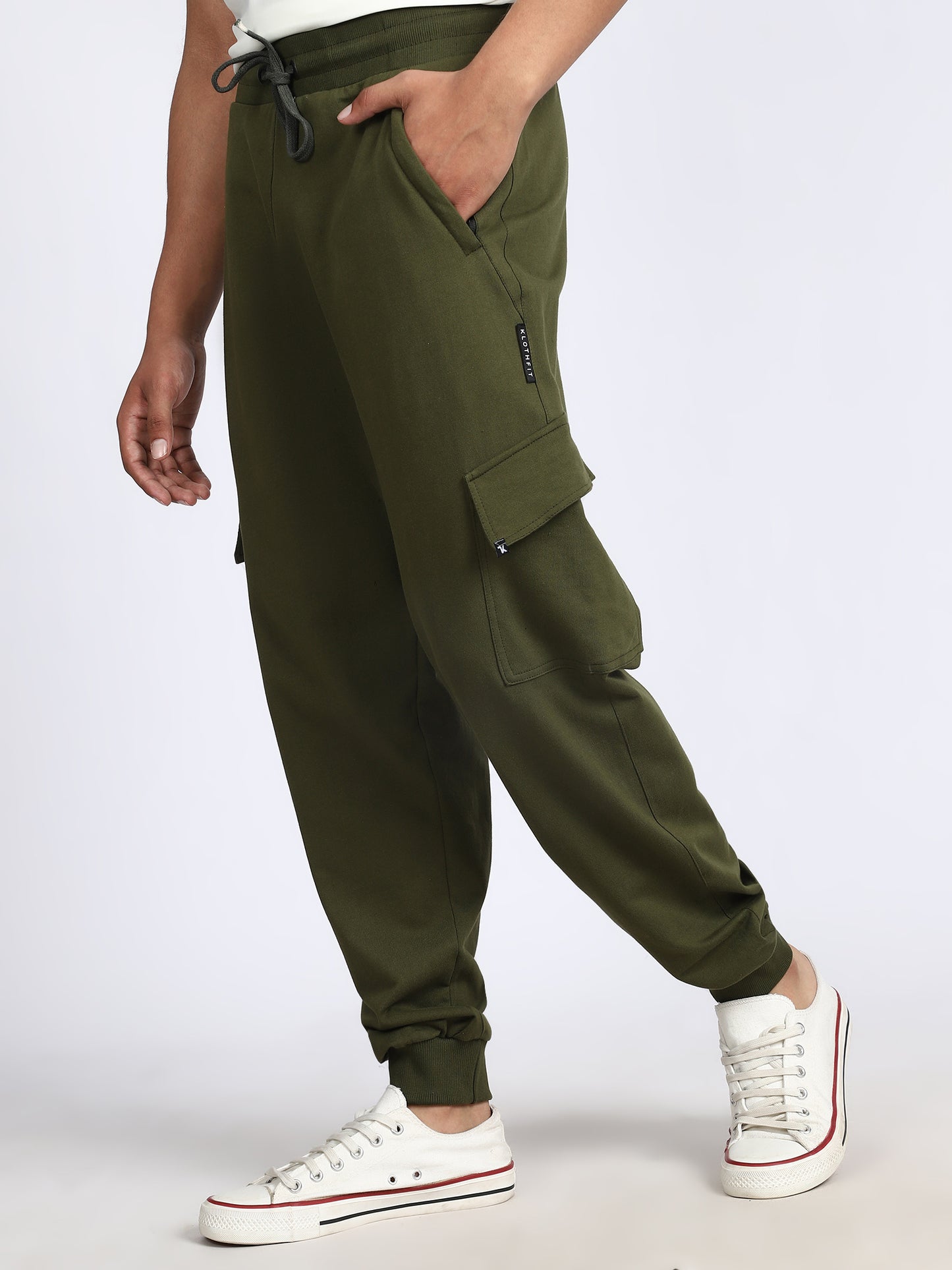 Men Solid Cargo Joggers Green
