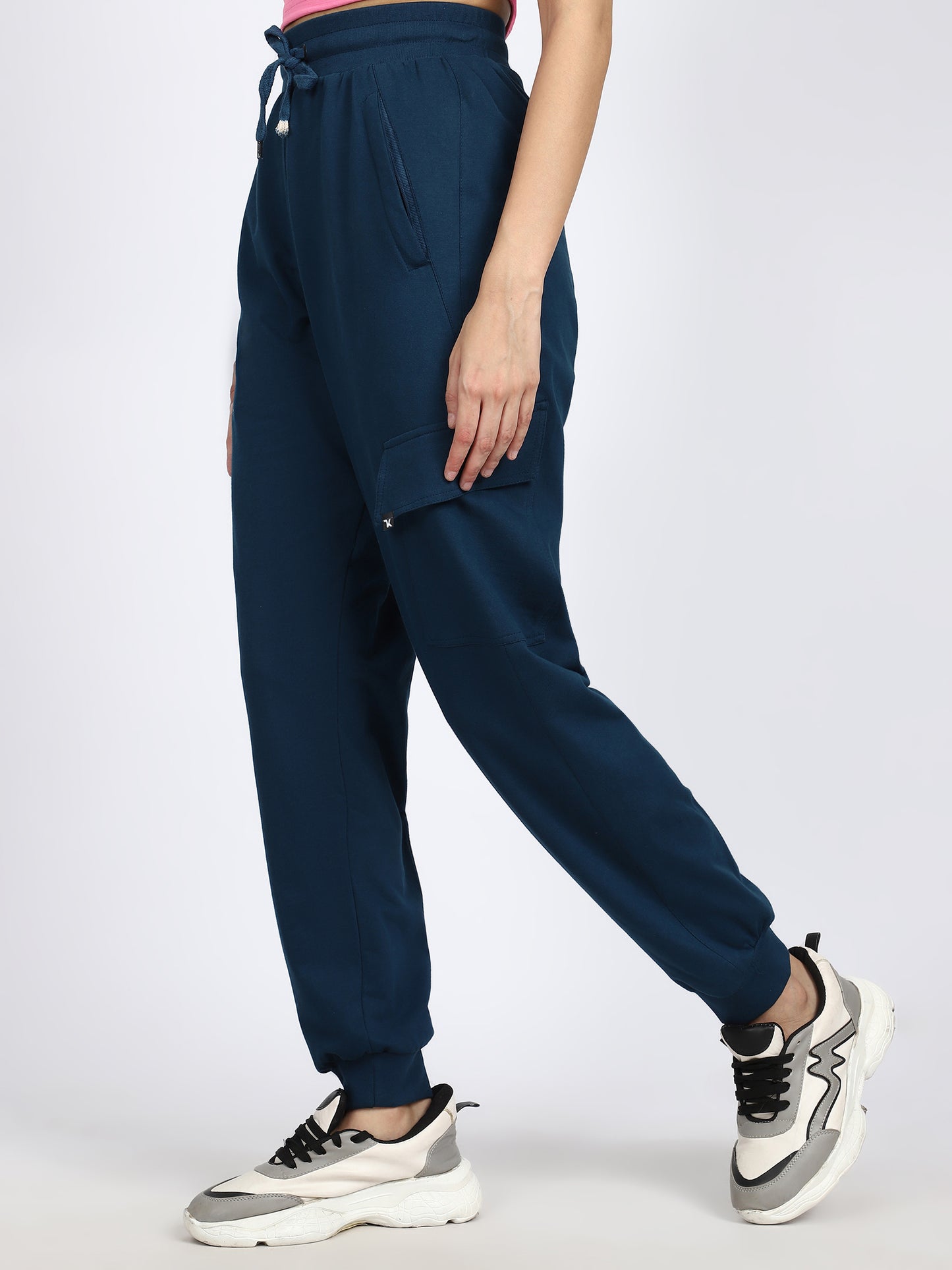 Women Streetwear Solid Joggers
