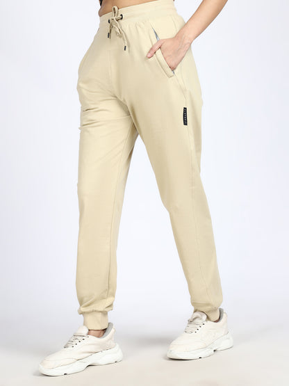 Women Daily Solid Joggers