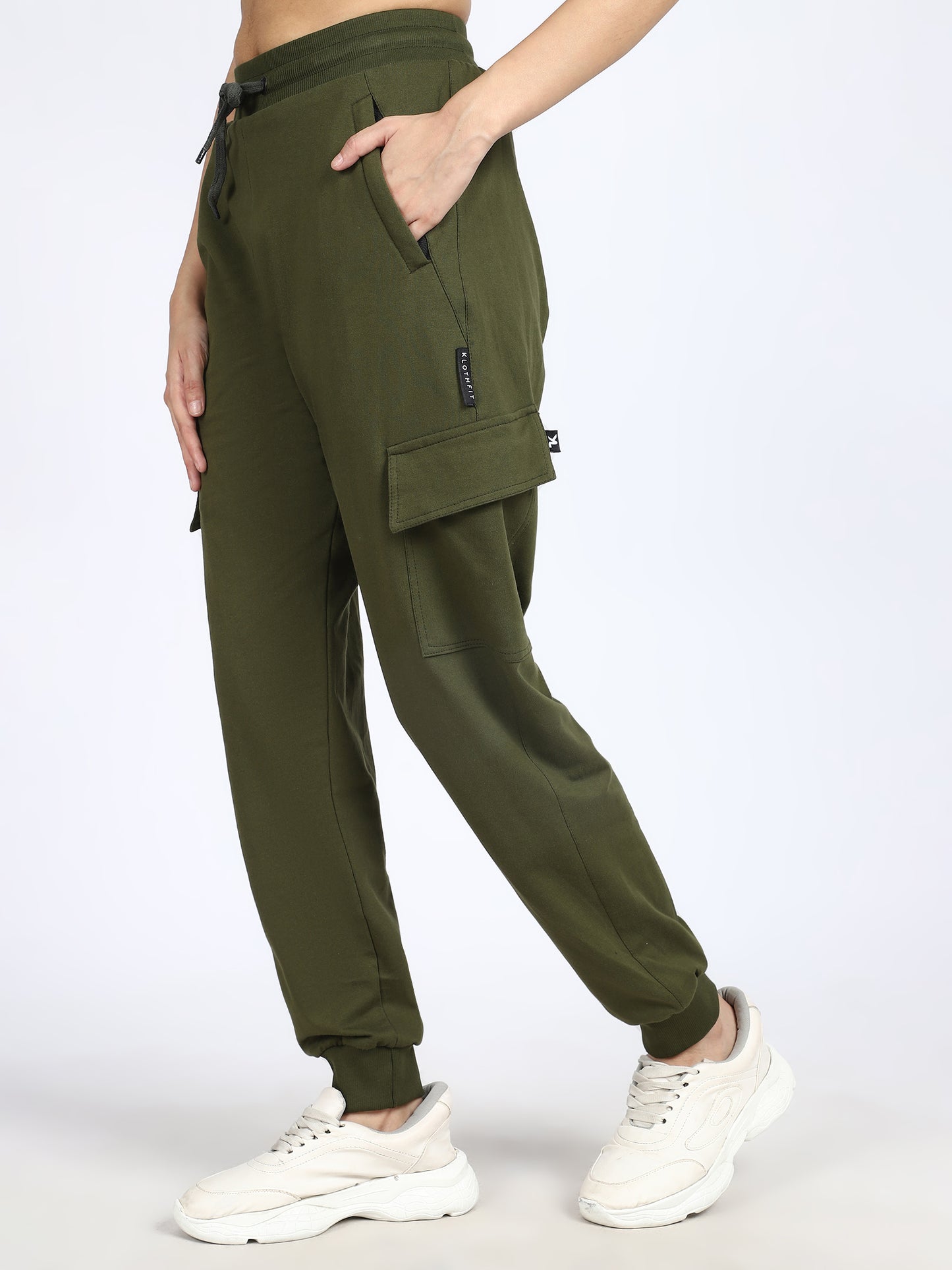 Women Streetwear Solid Joggers