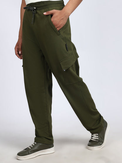 Men Solid Cargo Pants Green