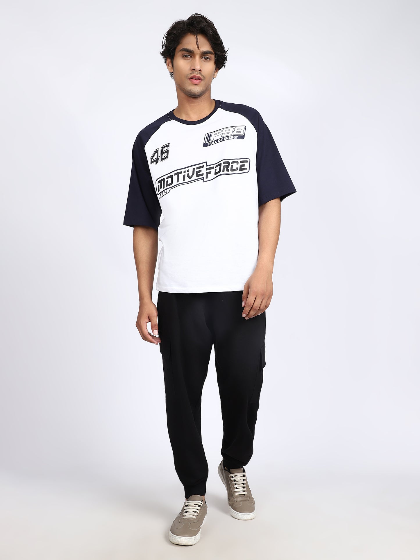 Men Solid Cargo Joggers Black