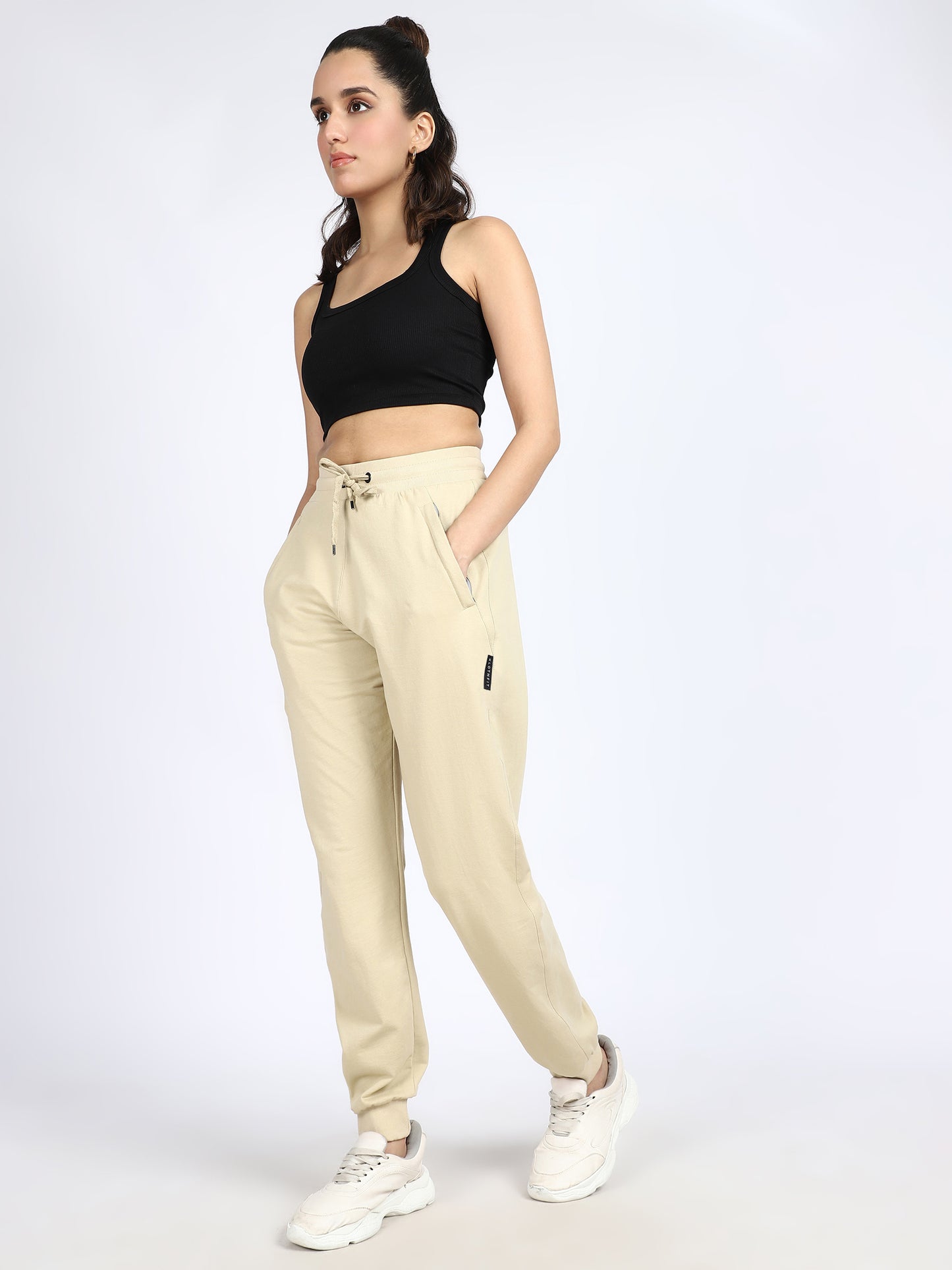 Women Daily Solid Joggers