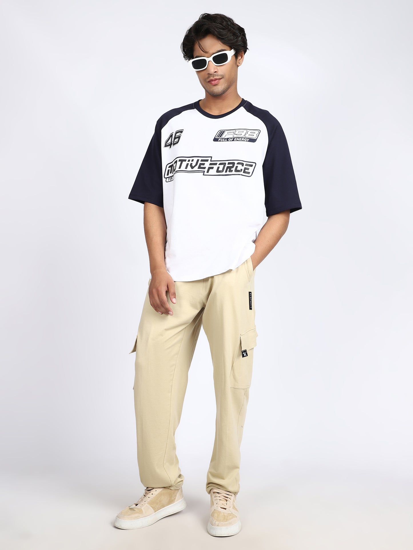 Men Solid Cargo Pants Beige