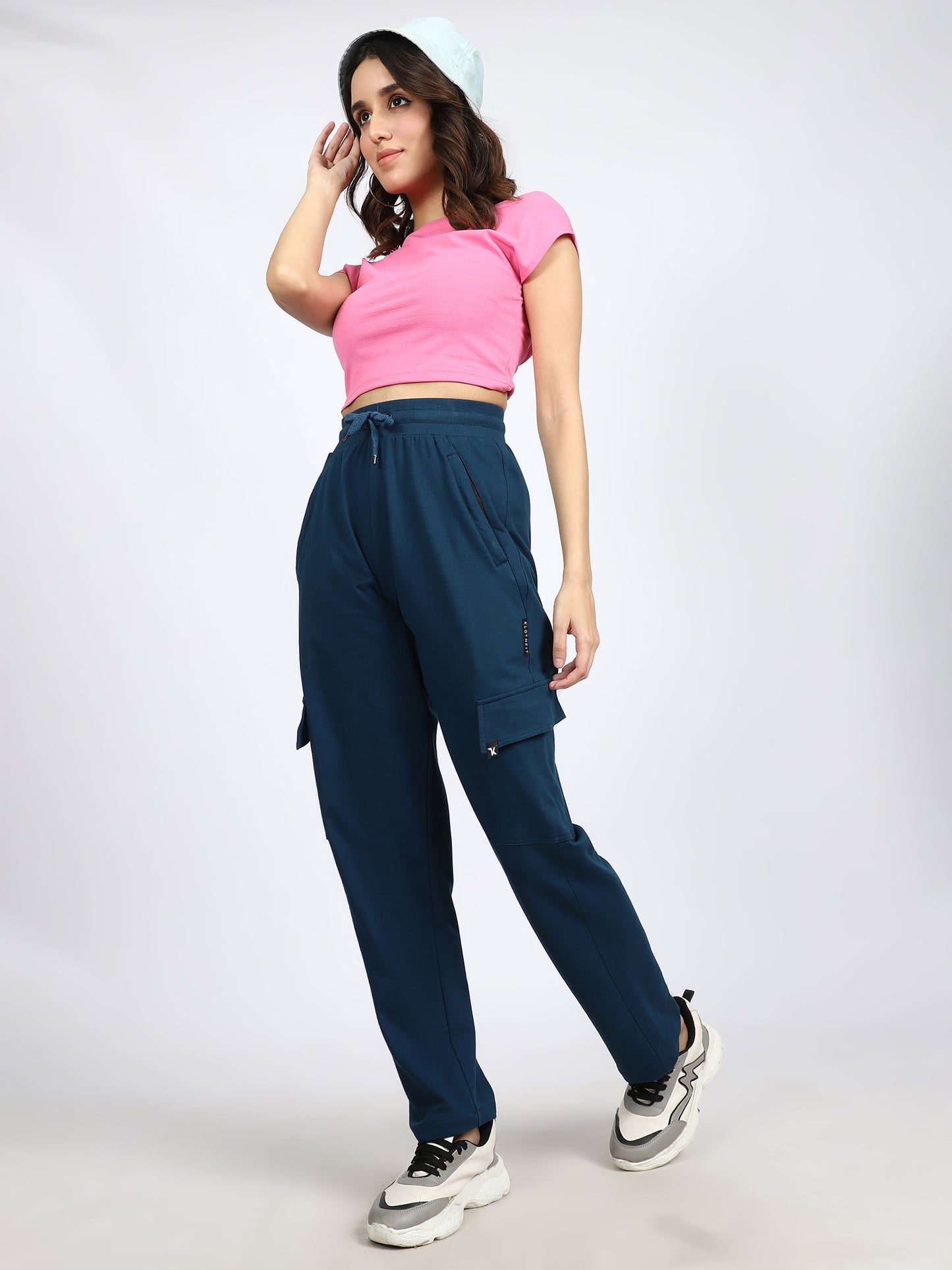 Women Streetwear Solid Trackpants