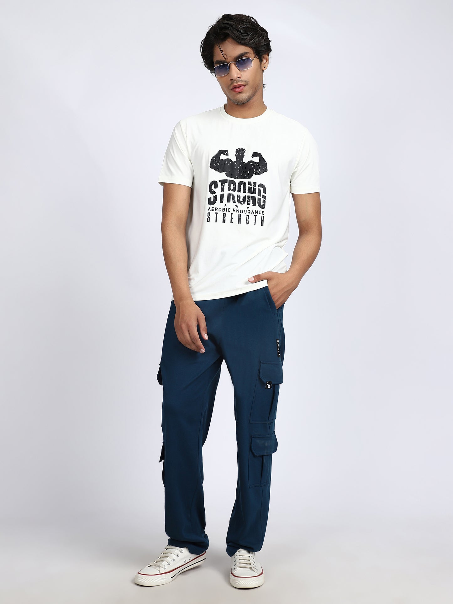 Men Solid Cargo Blue 6 Pocket