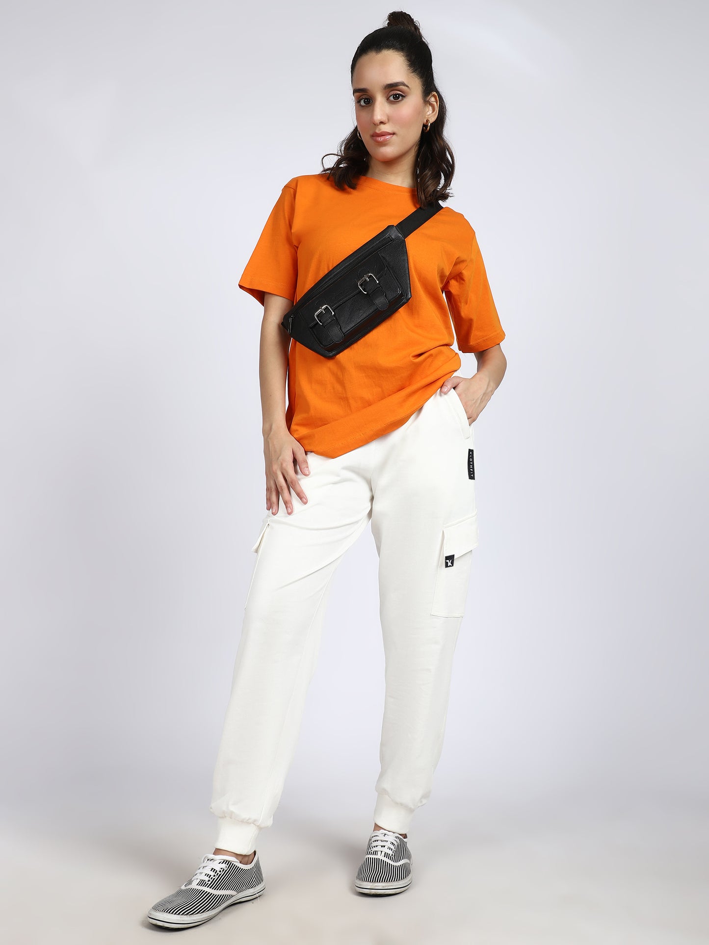 Women Streetwear Solid Joggers