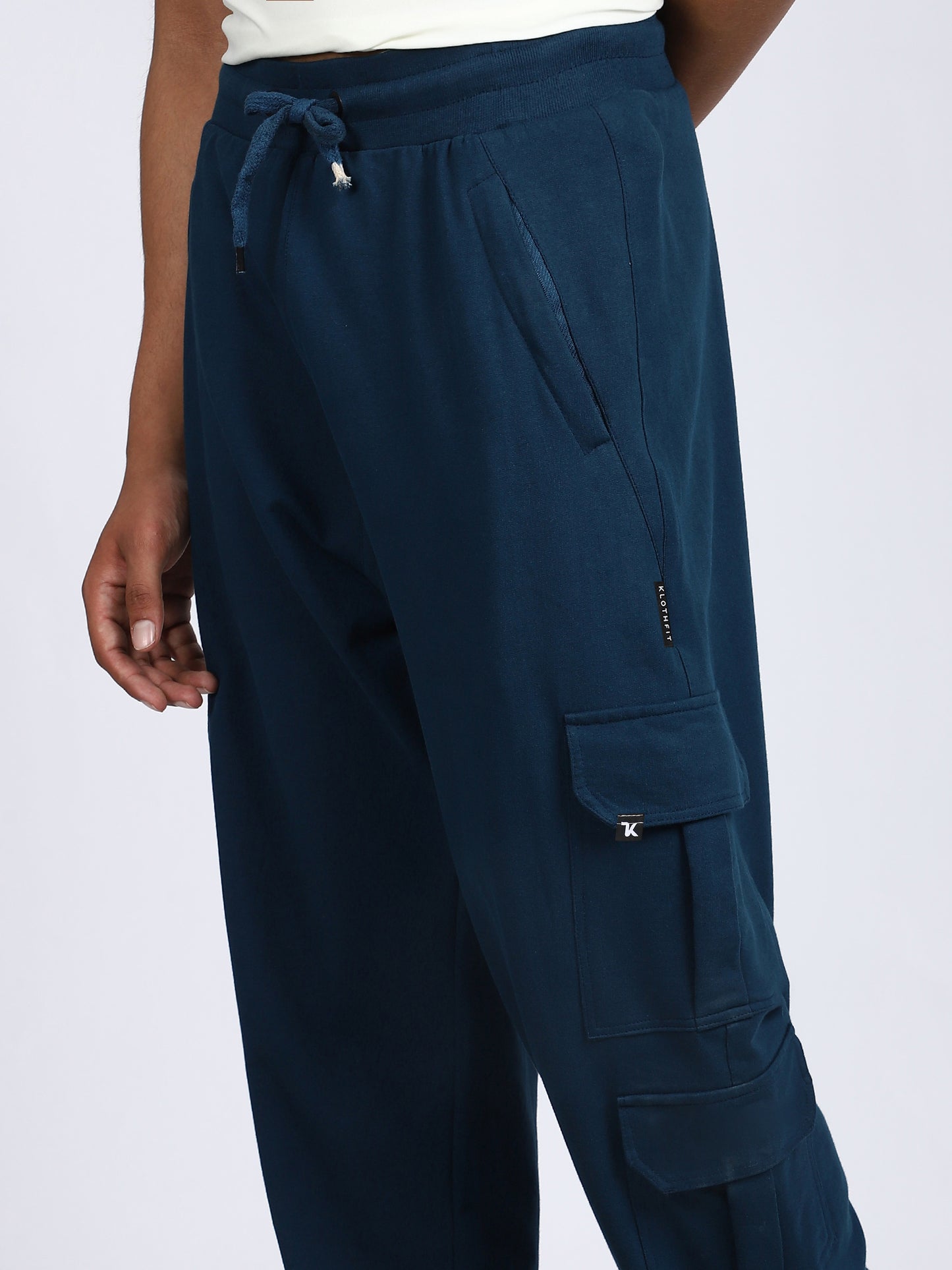 Men Solid Cargo Blue 6 Pocket