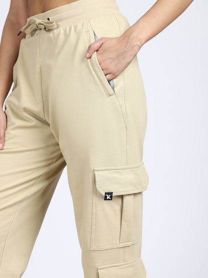 Women Solid Travel Trackpants