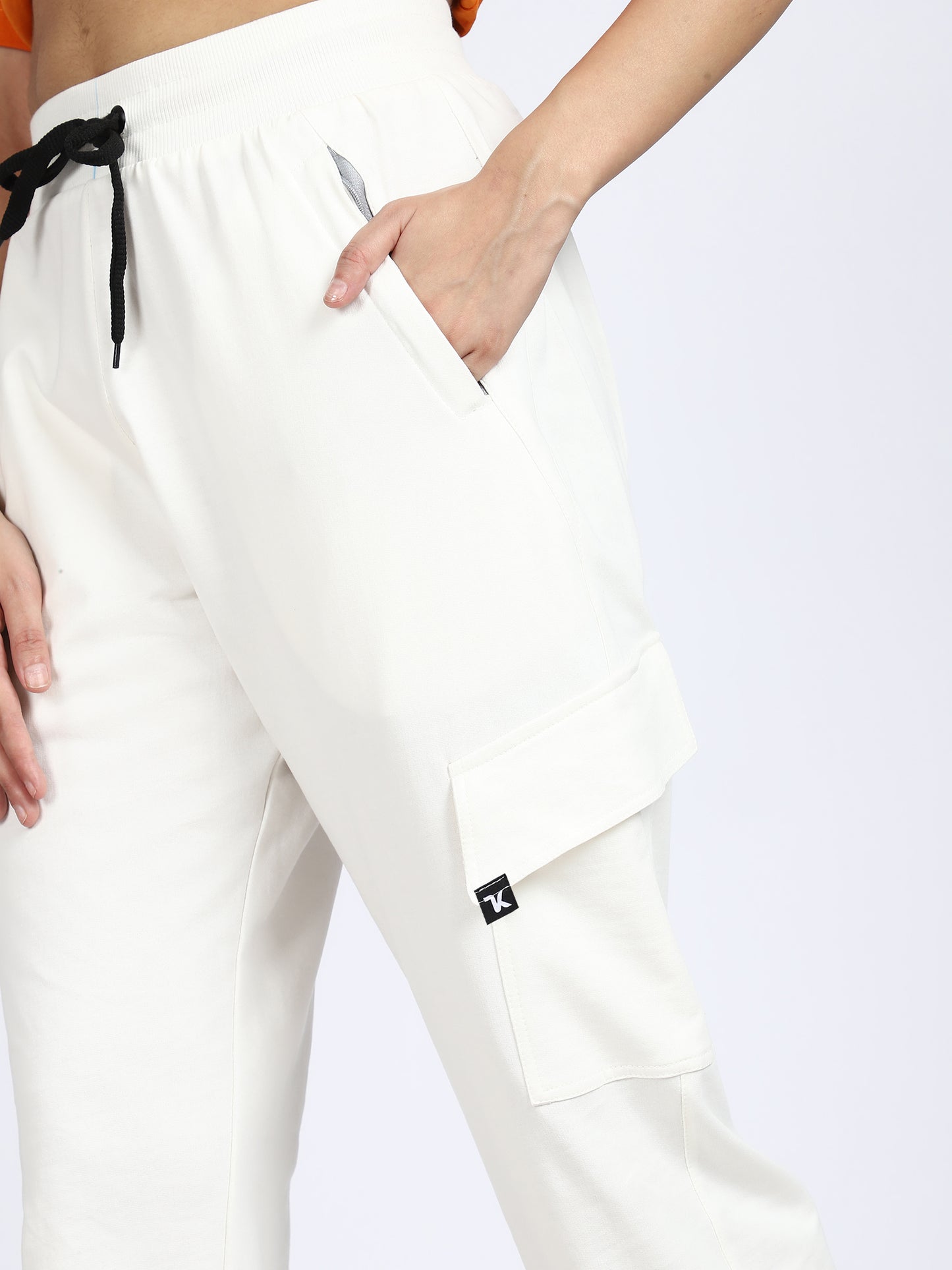 Women Streetwear Solid Joggers