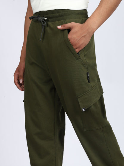 Men Solid Cargo Pants Green