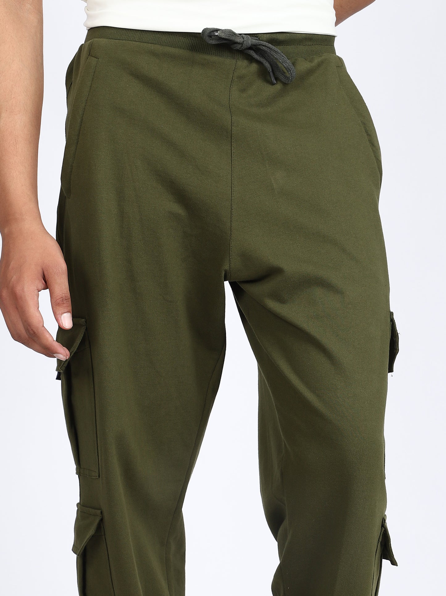 Men Travel Solid Trackpants