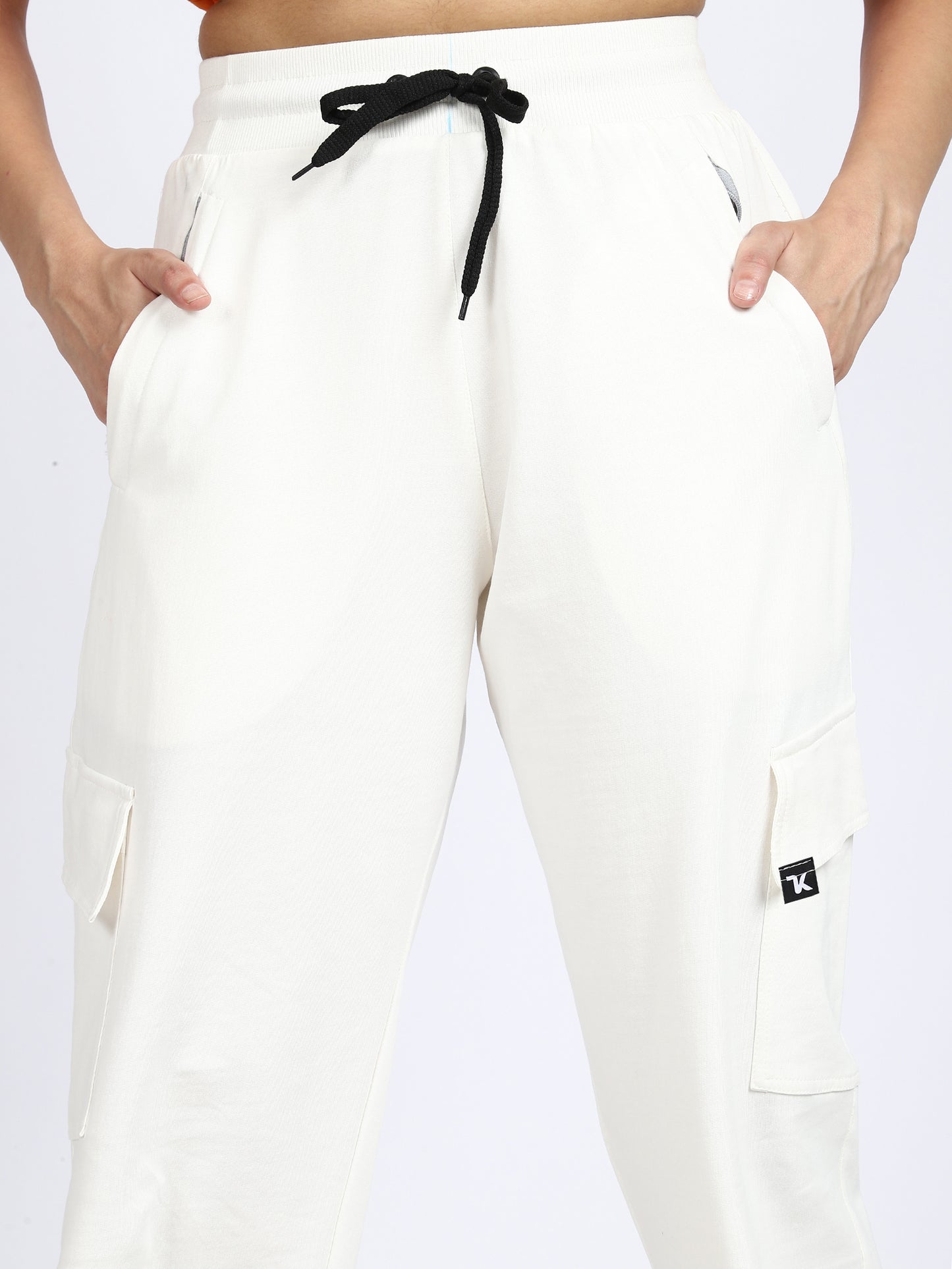 Women Streetwear Solid Joggers