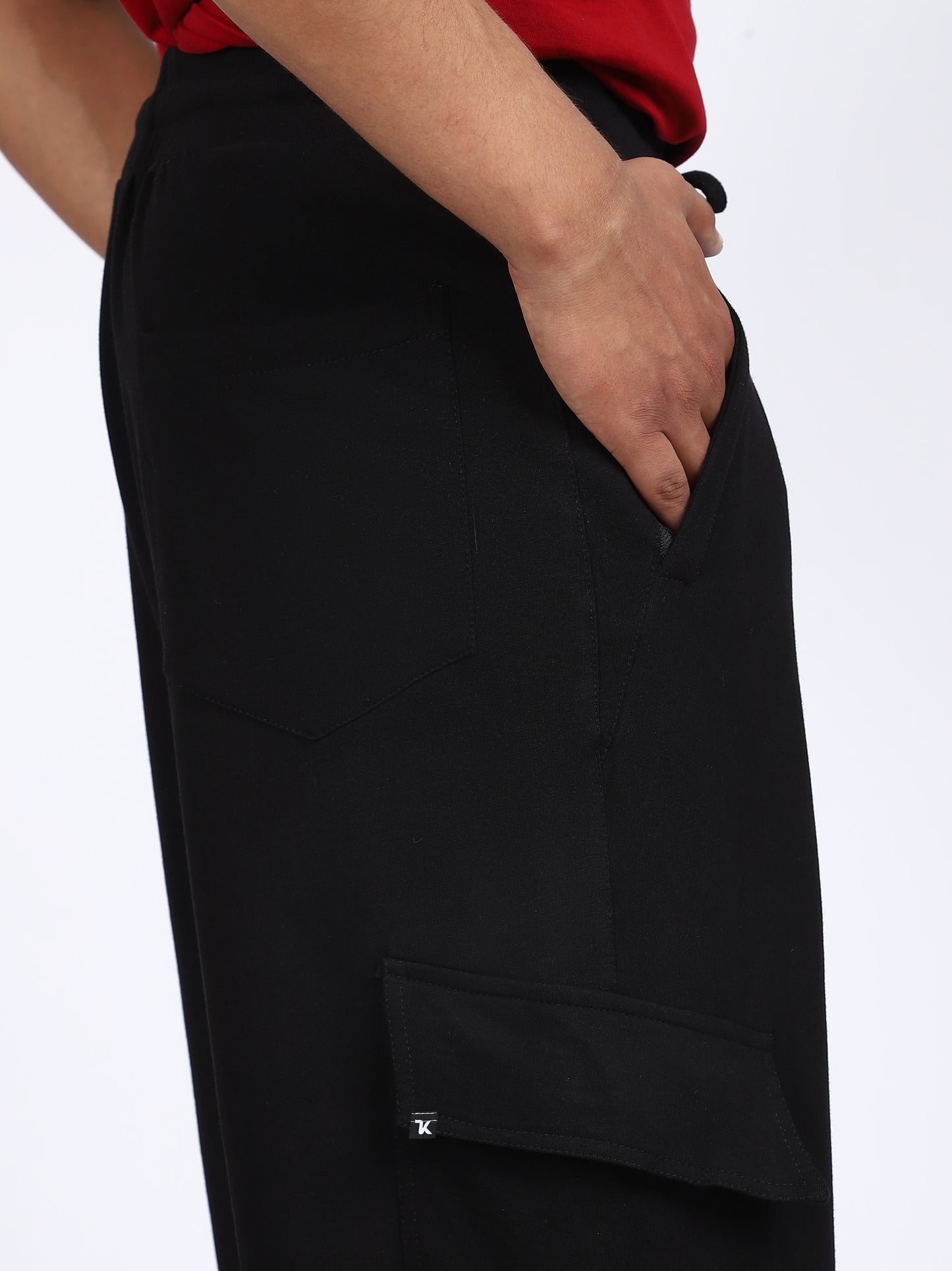 Men Solid Cargo Pants Black