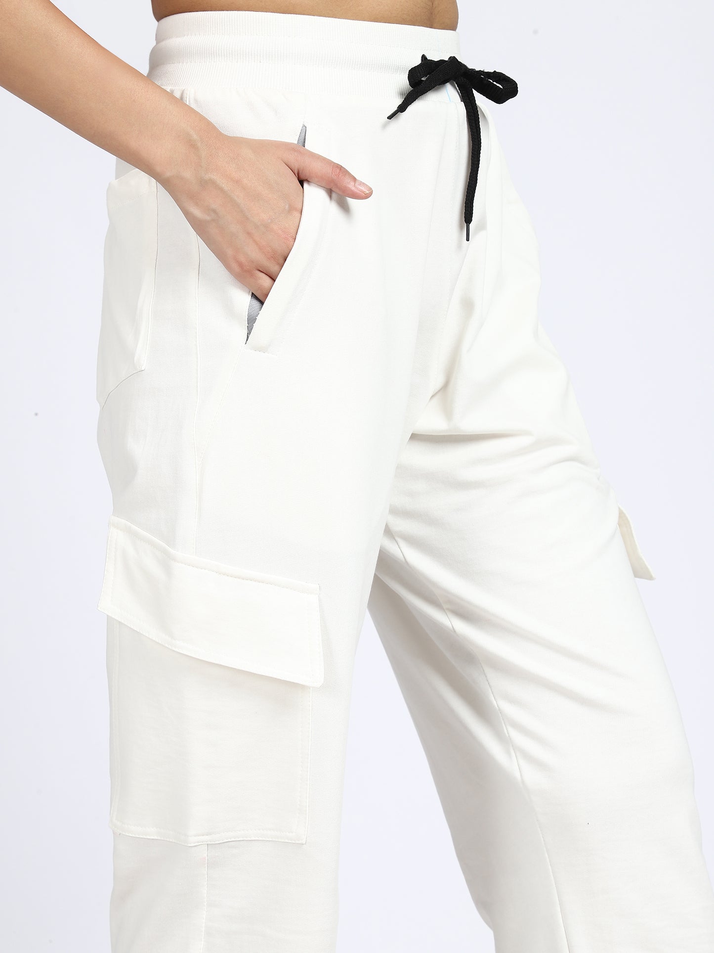 Women Streetwear Solid Joggers